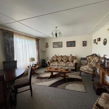 Hospedaje Baquedano Puerto Natales Ngoại thất bức ảnh